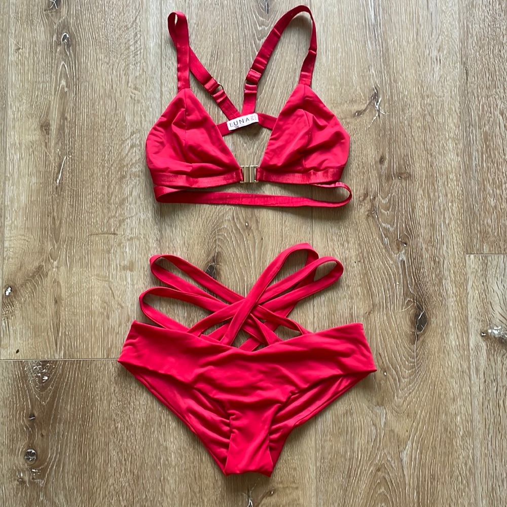 Pole outfit